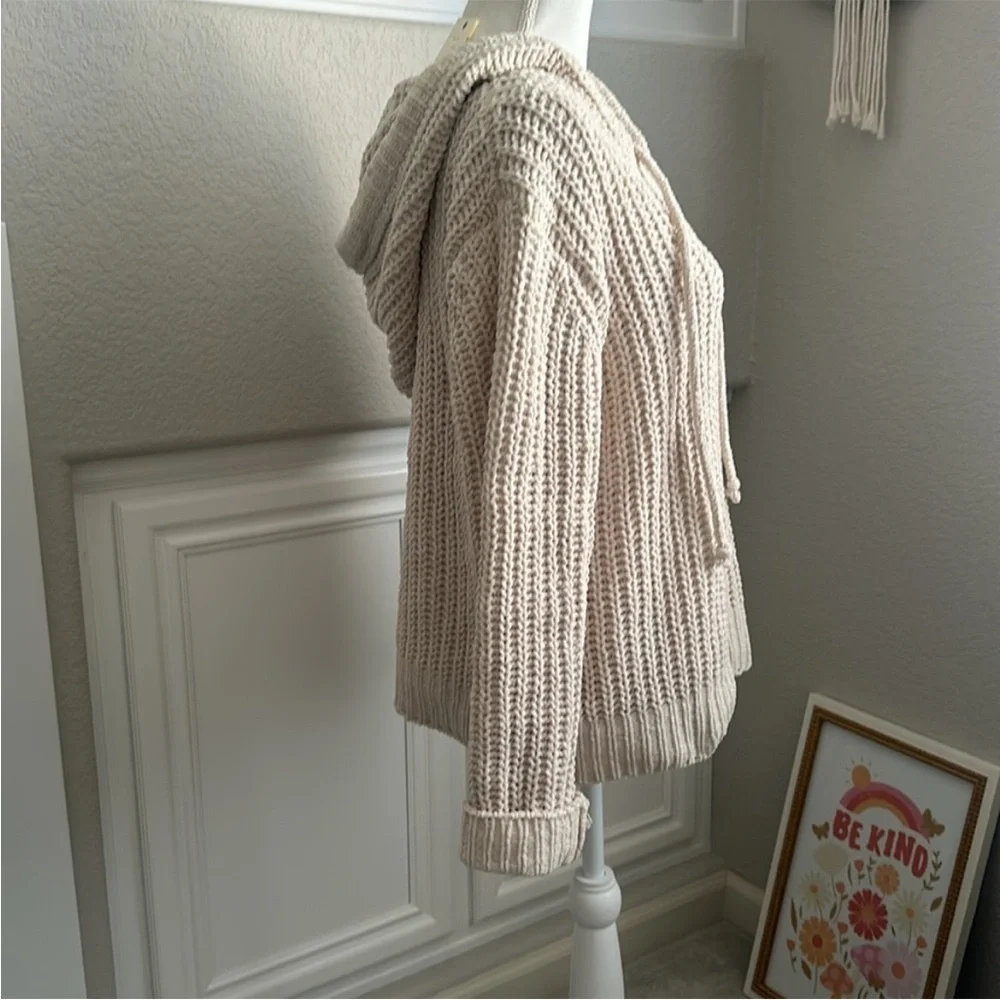 POL - Cream Knit Oversized Sweater - NWT -Small - Picture 5 of 9